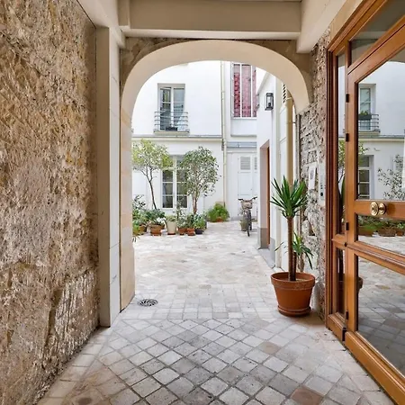 Paradise In The Center Of - Le Marais * Parigi